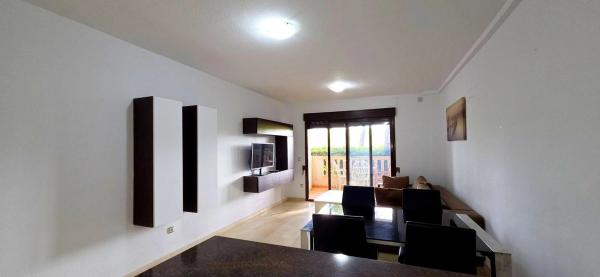 Piso en calle Anfora, 858