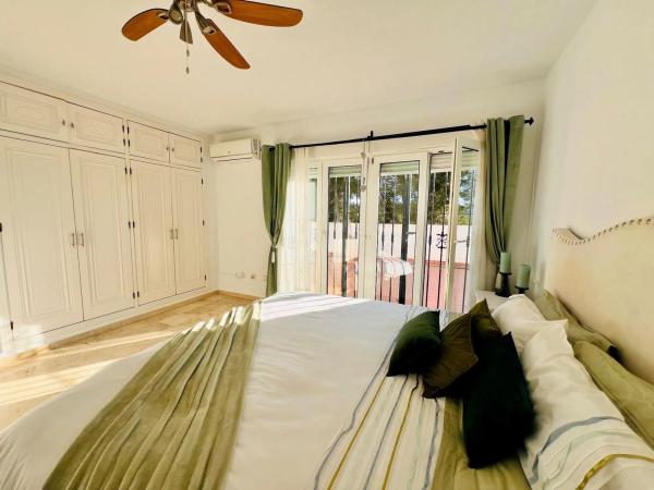 Casa independiente en calle Rey Teodomiro