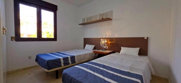 Piso en calle Anfora, 858