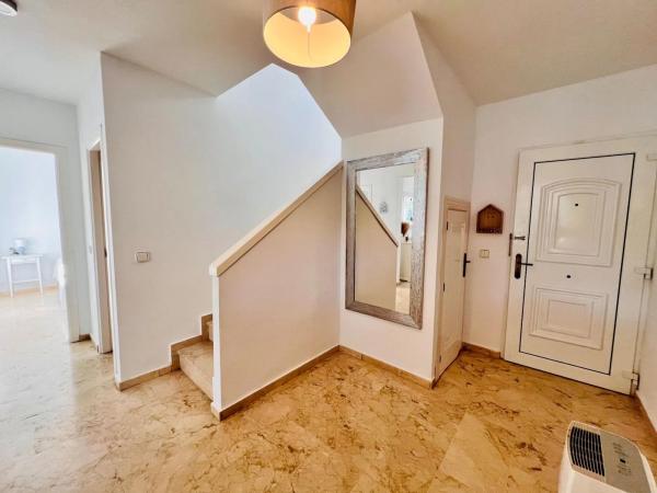 Casa independiente en calle Rey Teodomiro