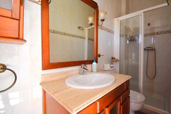 Chalet en Barrio Los Almendros-La Florida