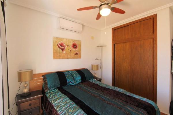 Chalet en Barrio Los Almendros-La Florida