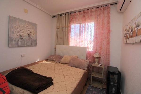 Chalet en Barrio Los Almendros-La Florida