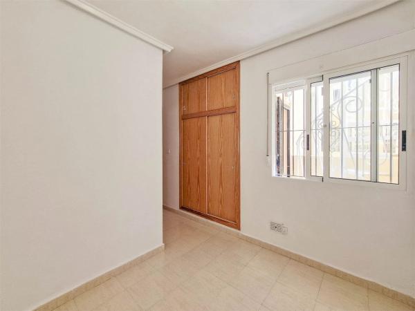 Piso en calle Osa Menor