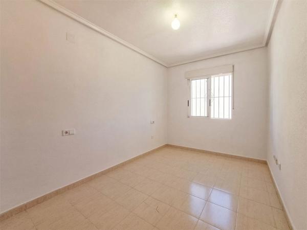 Piso en calle Osa Menor