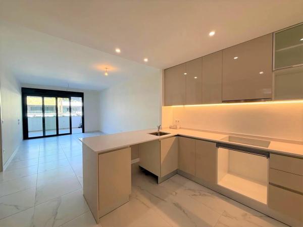 Piso en calle Pablo Picasso, 3