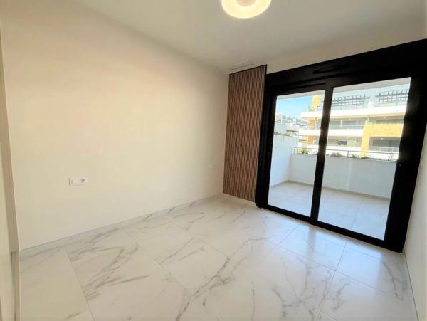 Piso en calle Pablo Picasso, 3