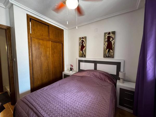 Chalet pareado en Las Palmeras Manzana