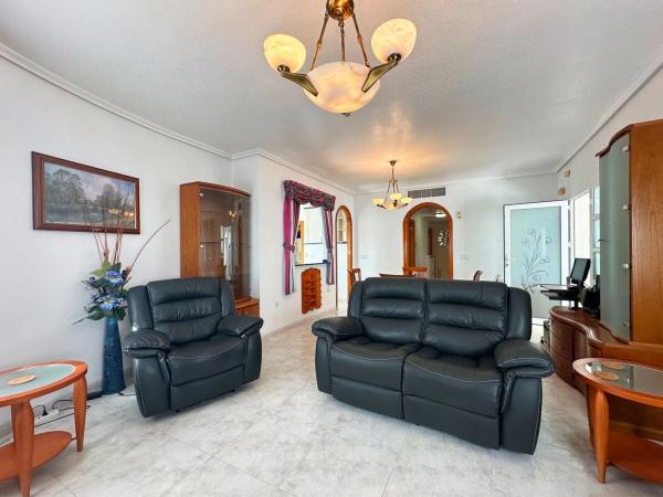 Casa independiente en calle Diego Velazquez s/n