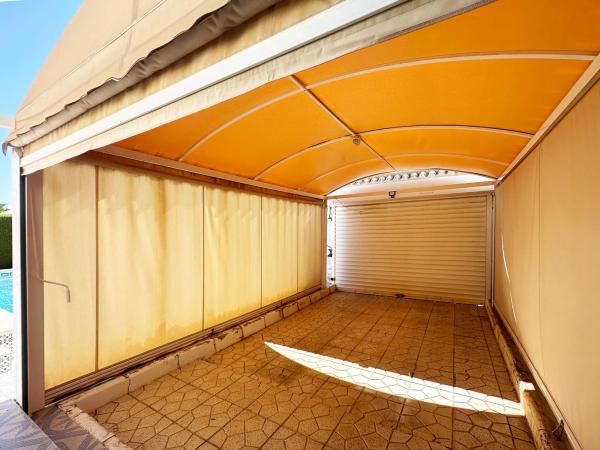 Casa independiente en calle Diego Velazquez s/n