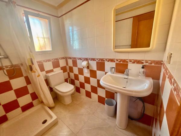 Dúplex en calle Guapiles