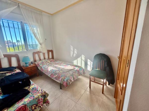 Dúplex en calle Guapiles