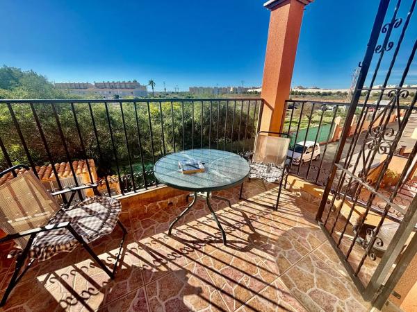 Dúplex en calle Guapiles