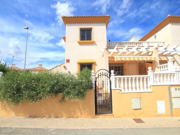 Chalet en Barrio Villamartín-Las Filipinas