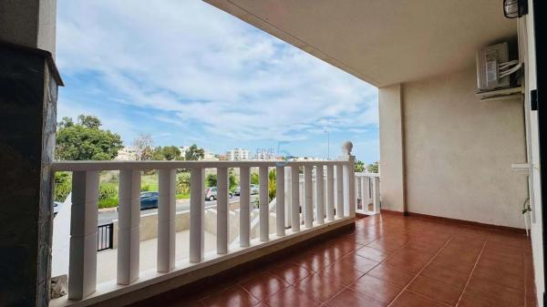 Piso en Barrio Villamartín-Las Filipinas