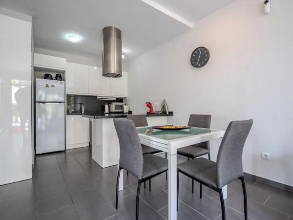 Chalet en Barrio Villamartín-Las Filipinas