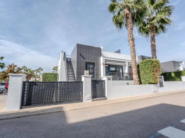 Chalet en Barrio Villamartín-Las Filipinas