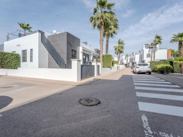 Chalet en Barrio Villamartín-Las Filipinas