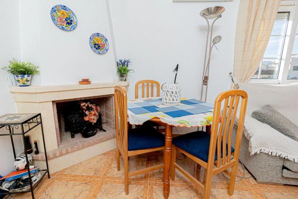 Ático en Barrio Villamartín-Las Filipinas