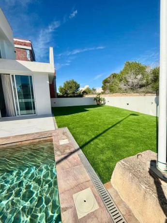 Casa independiente en calle Guadalquivir