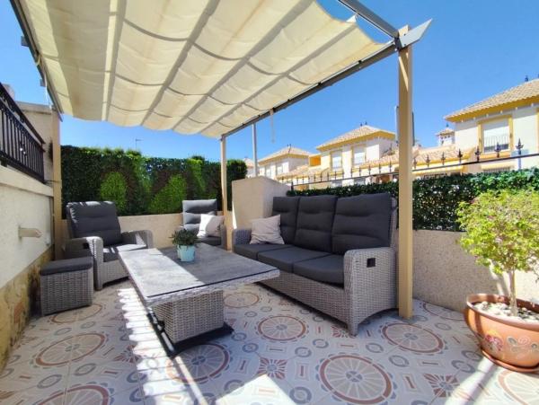 Chalet en calle la Boheme, 26