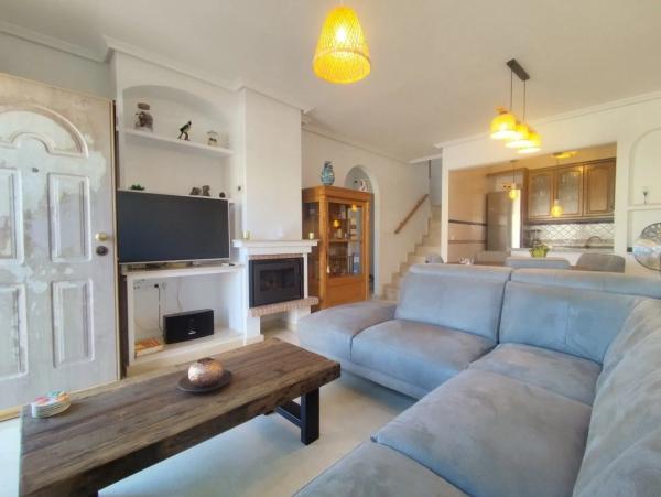 Chalet en calle la Boheme, 26