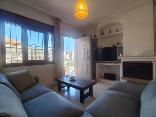 Chalet en calle la Boheme, 26