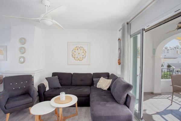 Chalet pareado en calle Pablo Casals, 215