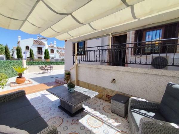 Chalet en calle la Boheme, 26