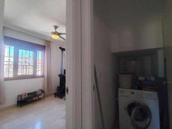 Chalet en calle la Boheme, 26