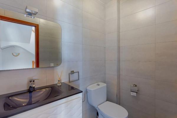 Chalet pareado en calle Pablo Casals, 215