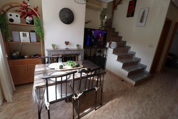 Chalet adosado en calle Peña Vieja