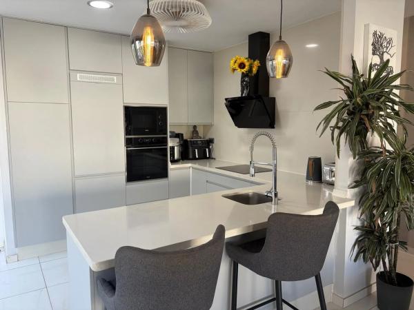 Casa independiente en calle Nalón