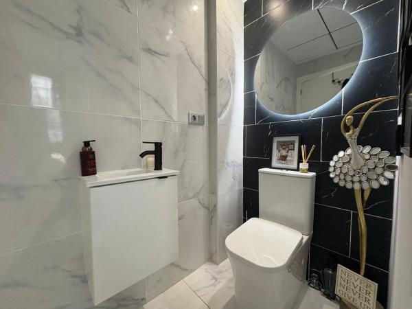 Casa independiente en calle Nalón