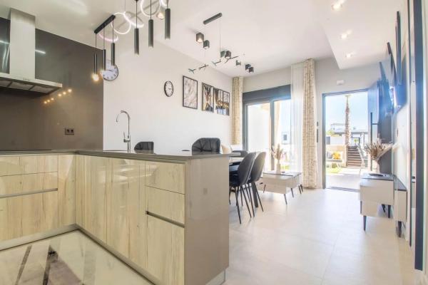 Piso en calle Torre de Pisa s/n