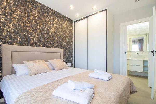 Piso en calle Torre de Pisa s/n