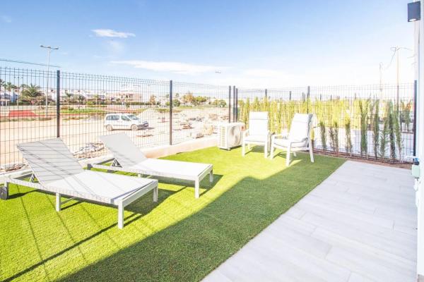 Piso en calle Torre de Pisa s/n