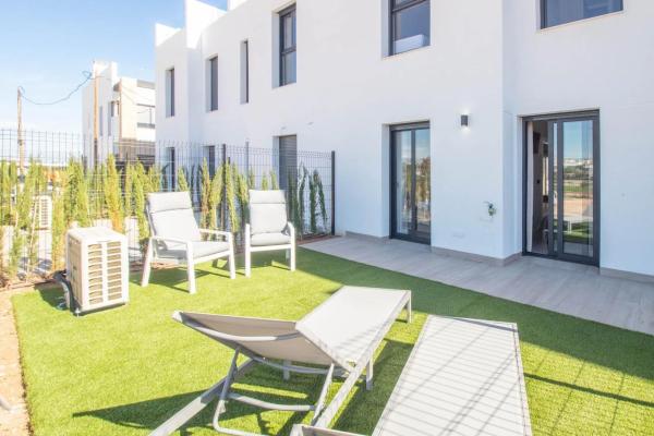 Piso en calle Torre de Pisa s/n