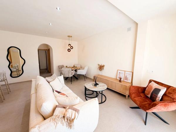 Casa independiente en calle Clementina, 21