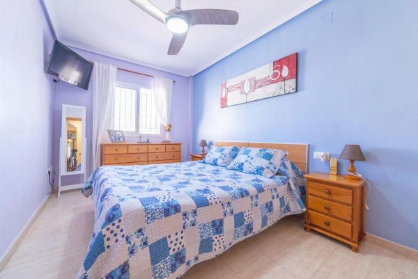 Chalet pareado en Vía