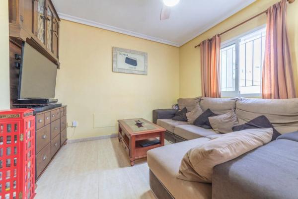 Chalet pareado en Vía