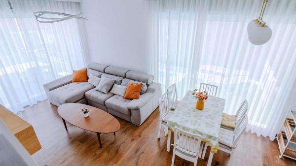 Casa independiente en calle Goteborg, 65