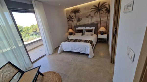 Casa independiente en calle Diego Borrego