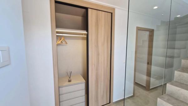 Casa independiente en calle Diego Borrego