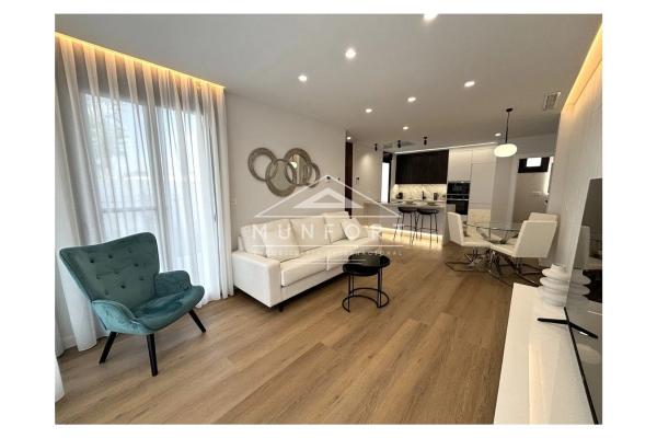 Chalet en Zona Pueblo