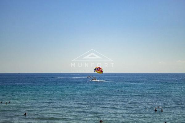 Chalet en Zona Pueblo