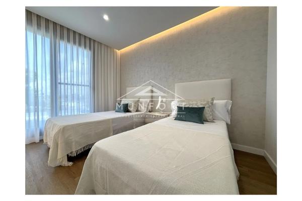 Chalet en Zona Pueblo