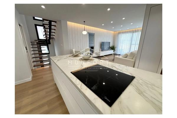 Chalet en Zona Pueblo