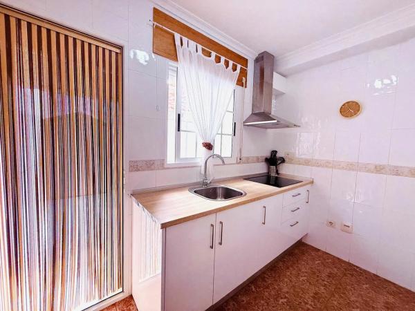 Casa independiente en avenida de Levante