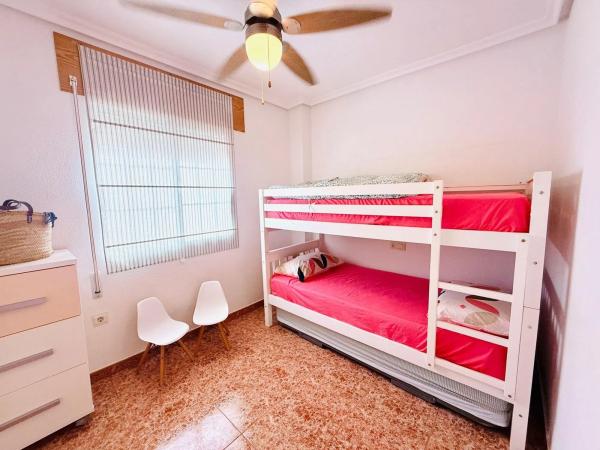 Casa independiente en avenida de Levante